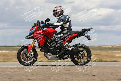media/Apr-26-2024-TrackDaz (Fri) [[c4b677d280]]/B Group/120pm (Wheelie Bump)/